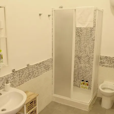 Pensión Chocolate's 4*